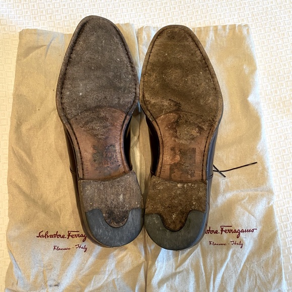 Salvatore Ferragamo Men’s Oxfords - Picture 2 of 9
